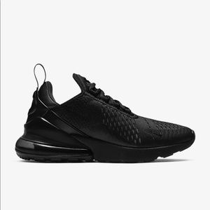Nike Air max 270 women shose size 10.5 black men is size 10